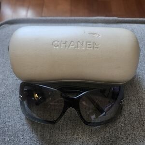CHANEL Black Gradient Shield Sunglasses with Logo Accents